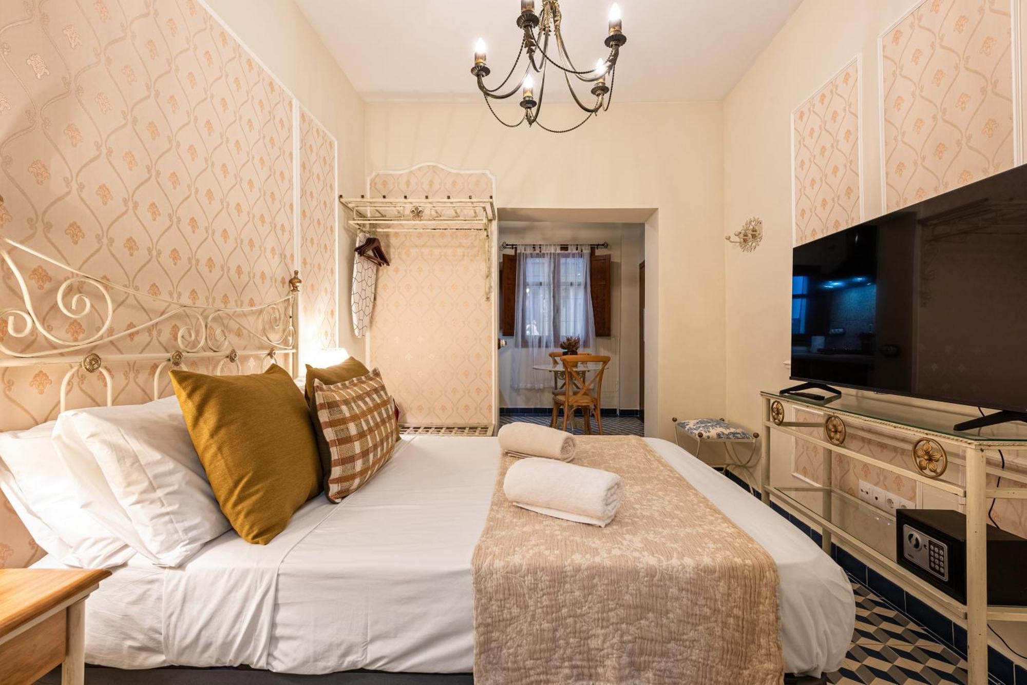 Casa Museo La Merced By Stay Unique Malaga Room photo